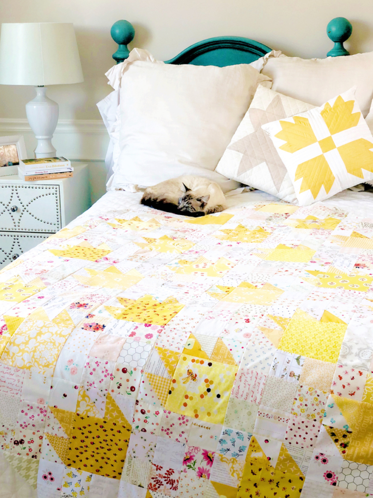 Making this yellow patchwork quilt cheered up my time in quarantine. Make