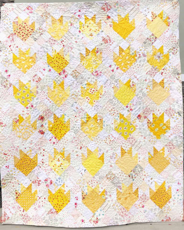 Making this yellow patchwork quilt cheered up my time in quarantine. Make